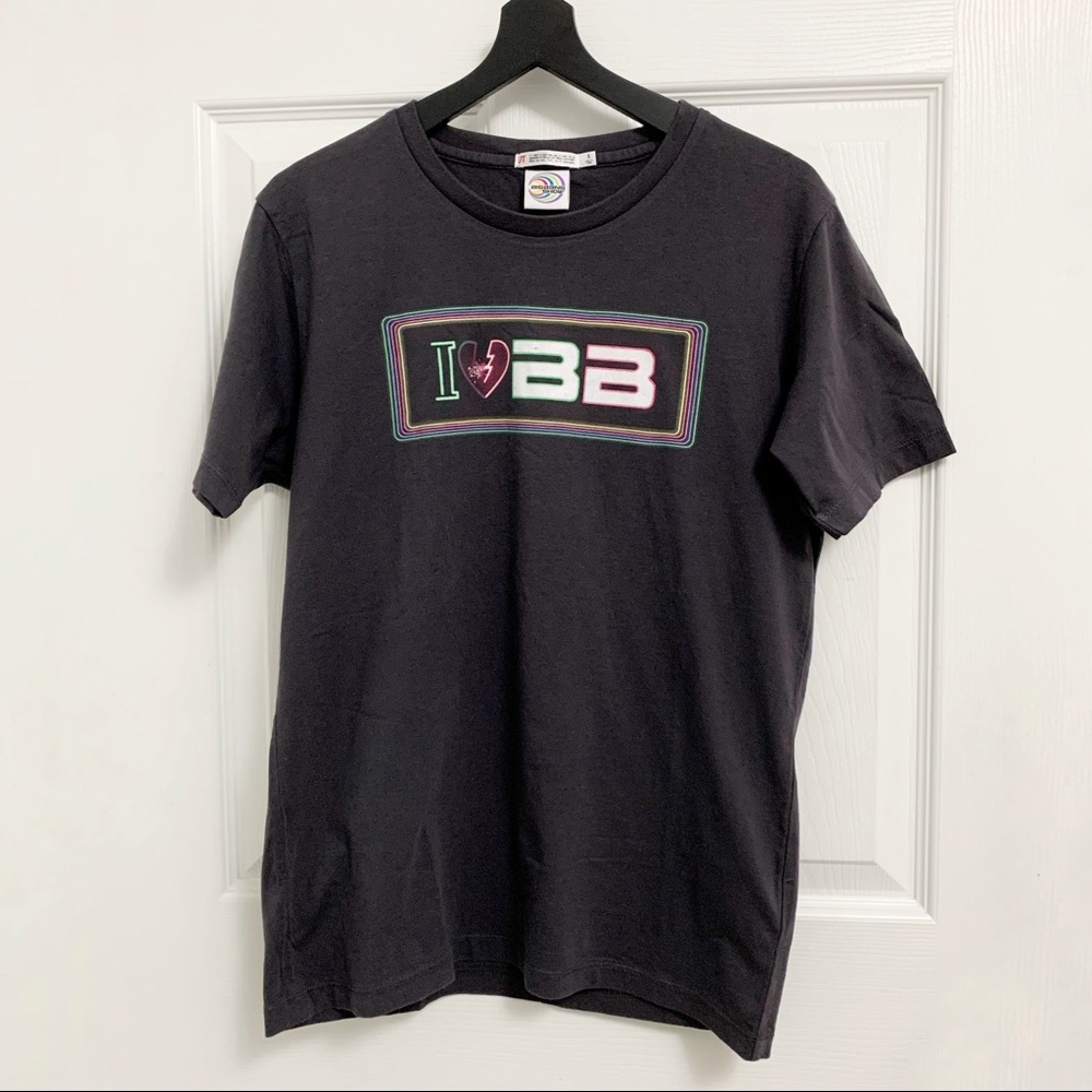 Uniqlo x Big Bang UT - Picture 2 of 4